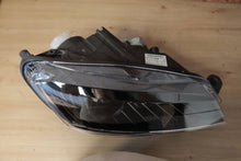 Laden Sie das Bild in den Galerie-Viewer, Frontscheinwerfer Skoda Superb III 3V1941016A Rechts Scheinwerfer Headlight SCH9343365374hx