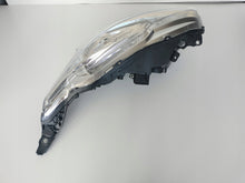 Laden Sie das Bild in den Galerie-Viewer, Frontscheinwerfer Peugeot 208 Links Scheinwerfer Headlight SCH8605682188dx