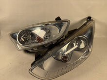 Load image into Gallery viewer, Frontscheinwerfer Ford B-Max AV113W030 AV113W29 Ein Stück (Rechts oder Links) SCH2675114762un