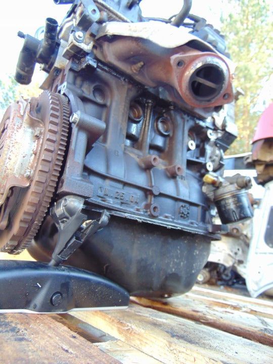 Motor Dacia Sandero D4F734 1.2 Benzin Engine Unkomplett MOT3981086488cd