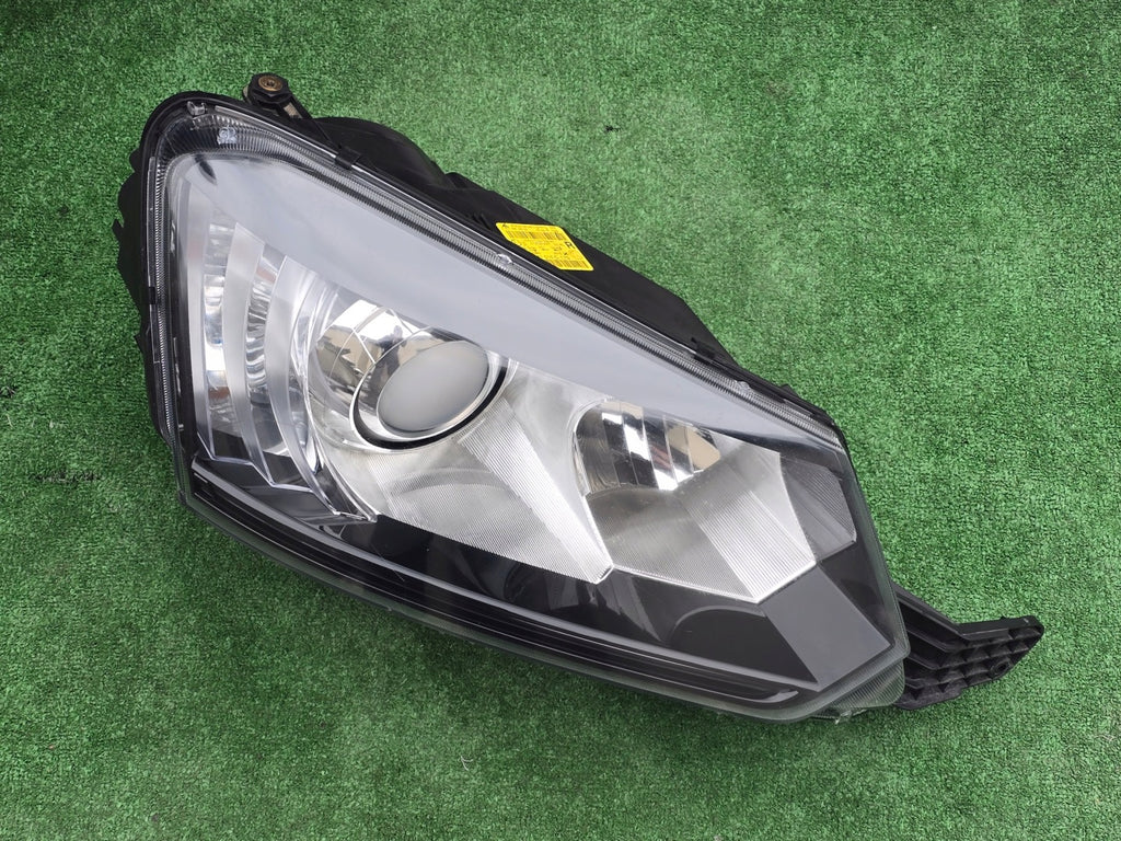 Frontscheinwerfer Skoda Yeti 5L1941016C Xenon Rechts Scheinwerfer Headlight SCH6416141151iw