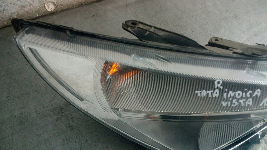 Frontscheinwerfer Tata Indica Vista Rechts Scheinwerfer Headlight SCH2638416336ag