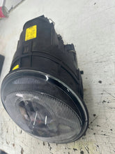 Laden Sie das Bild in den Galerie-Viewer, Frontscheinwerfer Porsche 993 99363103100 Links Scheinwerfer Headlight SCH3441373927uy