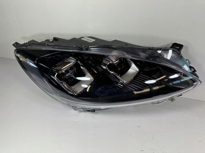 Frontscheinwerfer Ford Kuga LV4B-13E017-AN LV4B-13E016-AN Ein Satz Headlight SCH2811775437ec