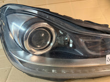 Load image into Gallery viewer, Frontscheinwerfer Mercedes-Benz W204 A20482044 Rechts Scheinwerfer Headlight SCH7203699440lf