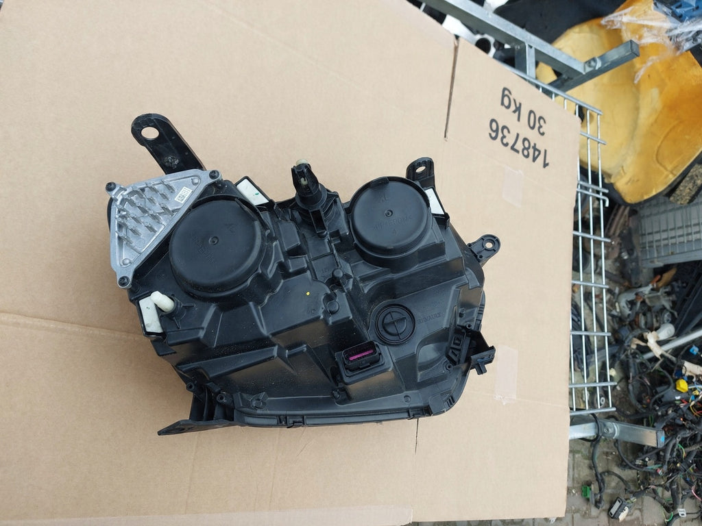 Frontscheinwerfer Dacia Duster 260609367 Links Scheinwerfer Headlight