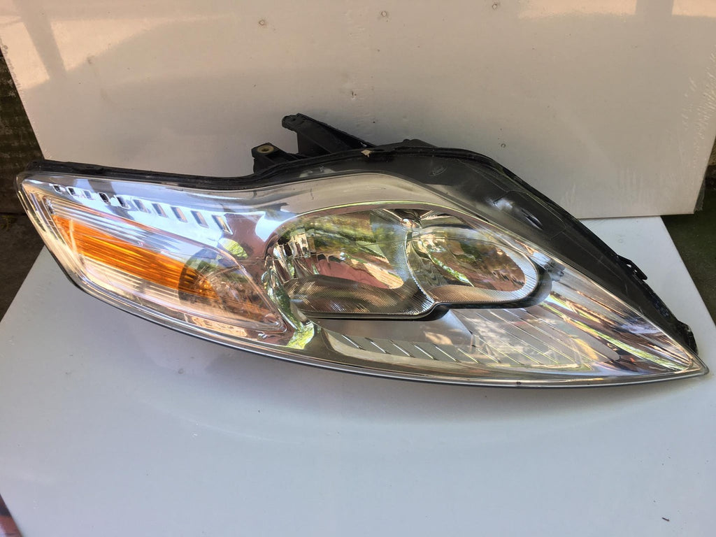 Frontscheinwerfer Ford Mondeo Rechts Scheinwerfer Headlight