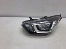 Laden Sie das Bild in den Galerie-Viewer, Frontscheinwerfer Hyundai I20 92101-4P500CC Links Scheinwerfer Headlight SCH2952235994ja