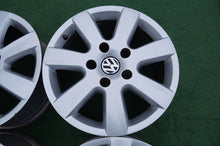 Load image into Gallery viewer, 4x Alufelge 17 Zoll 7.5" 5x130 50ET Glanz Silber 7P6601025 VW Touareg Rim Wheel FEL1556202064at