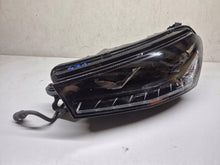 Laden Sie das Bild in den Galerie-Viewer, Frontscheinwerfer Skoda Fabia IV 6VB941015 Links Scheinwerfer Headlight SCH2292207427tc