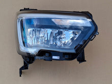 Laden Sie das Bild in den Galerie-Viewer, Frontscheinwerfer Renault Master III 260105567R LED Rechts Headlight SCH9456893890gn