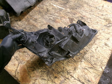 Laden Sie das Bild in den Galerie-Viewer, Frontscheinwerfer Opel Astra Ein Stück (Rechts oder Links) Headlight SCH6598793665ew