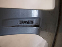 Load image into Gallery viewer, 1x Alufelge 17 Zoll 7.0" 5x112 49ET 5G0601025CH VW Golf Rim Wheel FEL1575851046nv