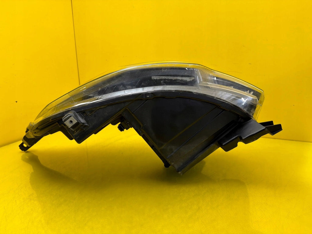 Frontscheinwerfer Renault Trafic 260102899R LED Rechts Scheinwerfer Headlight SCH3233403308zw
