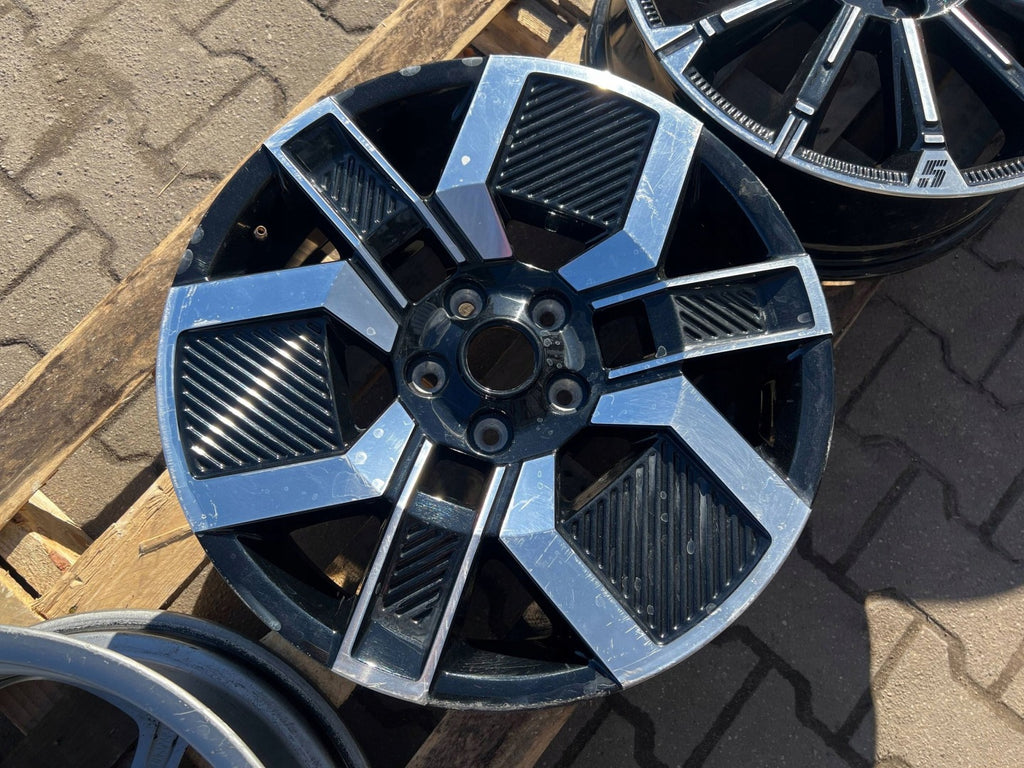1x Alufelge 18 Zoll 403008515R Renault E-Tech Rim Wheel FEL9249908051rp