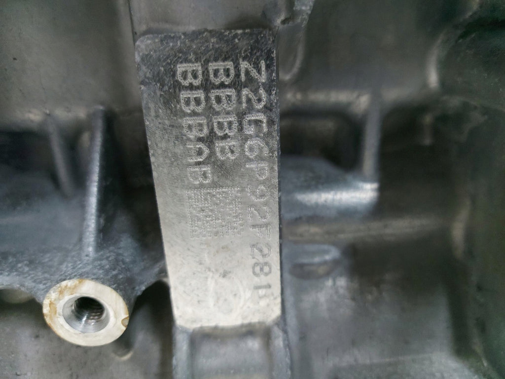 Motor Hyundai Tucson G4FT 1.6 9TKm 2022 Hybrid Engine Unkomplett