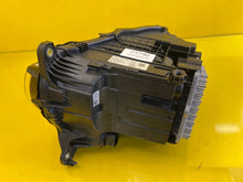 Laden Sie das Bild in den Galerie-Viewer, Frontscheinwerfer Land Rover Defender L8B2-13W029 LED Rechts Headlight SCH4883153315kk