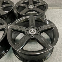 Laden Sie das Bild in den Galerie-Viewer, 4x Alufelge 18 Zoll 7.5" 5x112 49ET Glanz Schwarz A1774013200 Mercedes-Benz Cla FEL9145924461ei