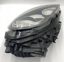 Laden Sie das Bild in den Galerie-Viewer, Frontscheinwerfer Porsche Cayenne 92a 7P5941029BK Xenon Links Headlight SCH3633582106hj