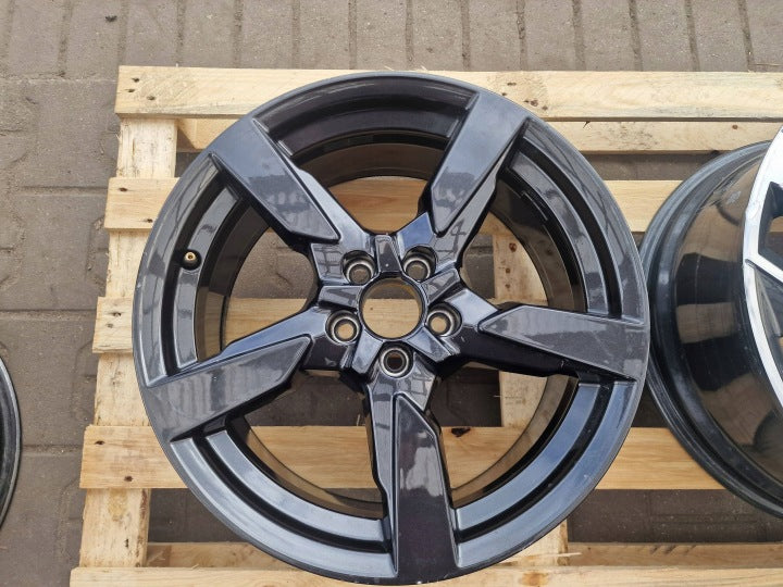 1x Alufelge 17 Zoll 5x100 82A601025P Audi A1 Rim Wheel FEL1178260699ql