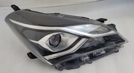 Frontscheinwerfer Toyota Yaris Rechts Scheinwerfer Headlight