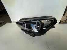 Laden Sie das Bild in den Galerie-Viewer, Frontscheinwerfer BMW X1 5A9A227-01 5A9A228-01 Full LED Rechts Headlight SCH8679418834gr