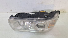 Laden Sie das Bild in den Galerie-Viewer, Frontscheinwerfer Daf 1743690 935297-21 Links Scheinwerfer Headlight SCH7305824672tj