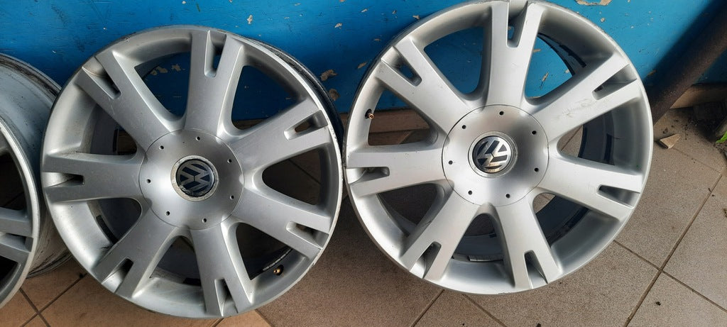 4x Alufelge 18 Zoll 8.0" 5x130 57ET Silber 7L6601025K VW Touareg Rim Wheel FEL1395952195cl