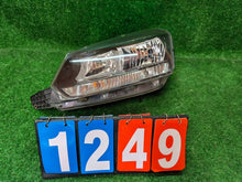 Laden Sie das Bild in den Galerie-Viewer, Frontscheinwerfer Skoda Yeti 5L1941015D LE12A6285 Links Scheinwerfer Headlight SCH7531238018kt