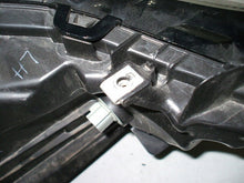 Laden Sie das Bild in den Galerie-Viewer, Frontscheinwerfer Toyota Highlander 10100-8A06K LED Links Scheinwerfer Headlight