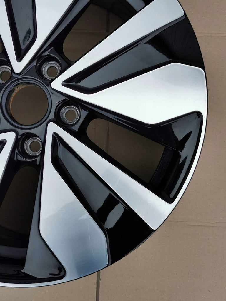 1x Alufelge 17 Zoll 2GA601025AR VW T-Roc Rim Wheel FEL3858465205iz