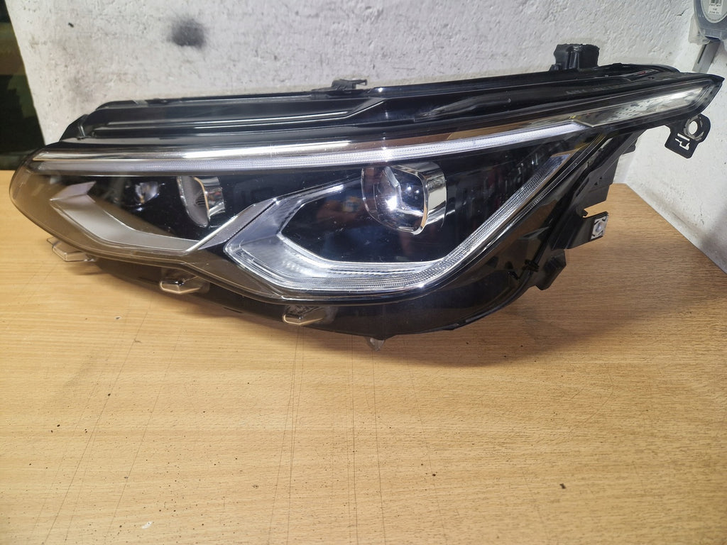 Frontscheinwerfer VW Golf VIII 5H1941035 LED Links Scheinwerfer Headlight