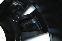 Laden Sie das Bild in den Galerie-Viewer, 1x Alufelge 18 Zoll 8.0" 5x112 760601025M VW Touareg Rim Wheel FEL1329259444su