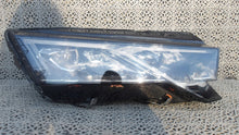 Laden Sie das Bild in den Galerie-Viewer, Frontscheinwerfer Skoda Octavia III 5E9410036 Full LED Rechts Headlight SCH1697681396md