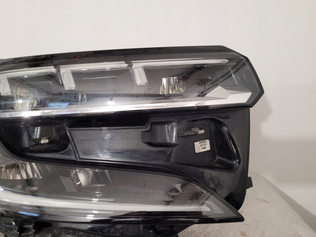 Frontscheinwerfer Renault 260103381 LED Rechts Scheinwerfer Headlight SCH9569599851gg