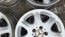 Load image into Gallery viewer, 4x Alufelge 16 Zoll 7.5" 5x112 46ET Glanz Silber A2204010102 Mercedes-Benz W220 FEL2553186442yh