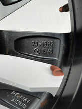 Laden Sie das Bild in den Galerie-Viewer, 1x Alufelge 16 Zoll 7.0" 5x100 6V0601025F Skoda Rim Wheel FEL9075826113rj