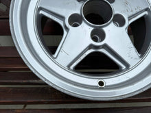 Laden Sie das Bild in den Galerie-Viewer, 1x Alufelge 15 Zoll 5x112 Mercedes-Benz W123 W114 W116 Rim Wheel FEL3782983935aw