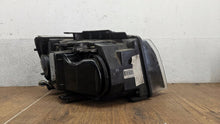 Laden Sie das Bild in den Galerie-Viewer, Frontscheinwerfer Land Rover Freelander 2 L359 DH5213W030DB FALSE Headlight SCH1068122474on
