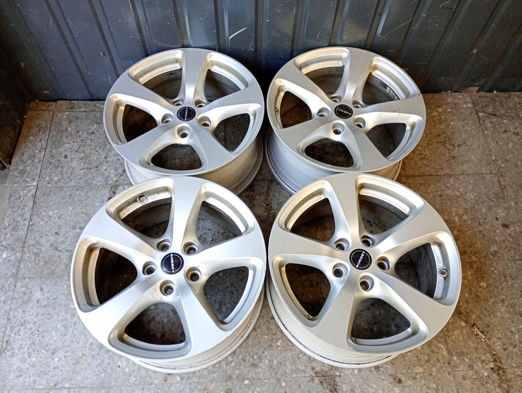 1x Alufelge 17 Zoll 8.0" 5x120 30ET Silber KBA46717 Audi Rim Wheel FEL6626395756uv