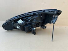 Laden Sie das Bild in den Galerie-Viewer, Frontscheinwerfer Renault Clio V 260103507 LED Rechts Scheinwerfer Headlight
