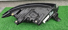 Laden Sie das Bild in den Galerie-Viewer, Frontscheinwerfer VW Transporter 7T1941035 LED Links Scheinwerfer Headlight SCH9661558152yv