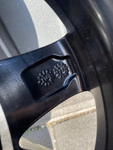 Load image into Gallery viewer, 1x Alufelge 16 Zoll 7.0" 5x120 40ET Glanz Silber 6796201 BMW 1 F21 F20 Rim Wheel FEL6371083144wk