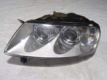 Laden Sie das Bild in den Galerie-Viewer, Frontscheinwerfer VW Touareg 7L6941015BK 89307851 Xenon Links Headlight
