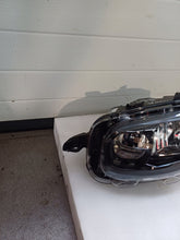 Laden Sie das Bild in den Galerie-Viewer, Frontscheinwerfer Citroën C3 III 9820059680 Links Scheinwerfer Headlight SCH7841565490kr