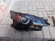 Laden Sie das Bild in den Galerie-Viewer, Frontscheinwerfer Mazda Cx-30 Cx30 DGJ1-51030 31420004 Full LED Rechts Headlight