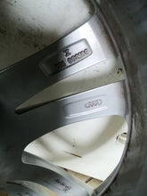 Load image into Gallery viewer, 1x Alufelge 17 Zoll 7.5" 5x100 34ET Glanz Silber 8X0601025 Audi A1 Rim Wheel FEL1457104401aq