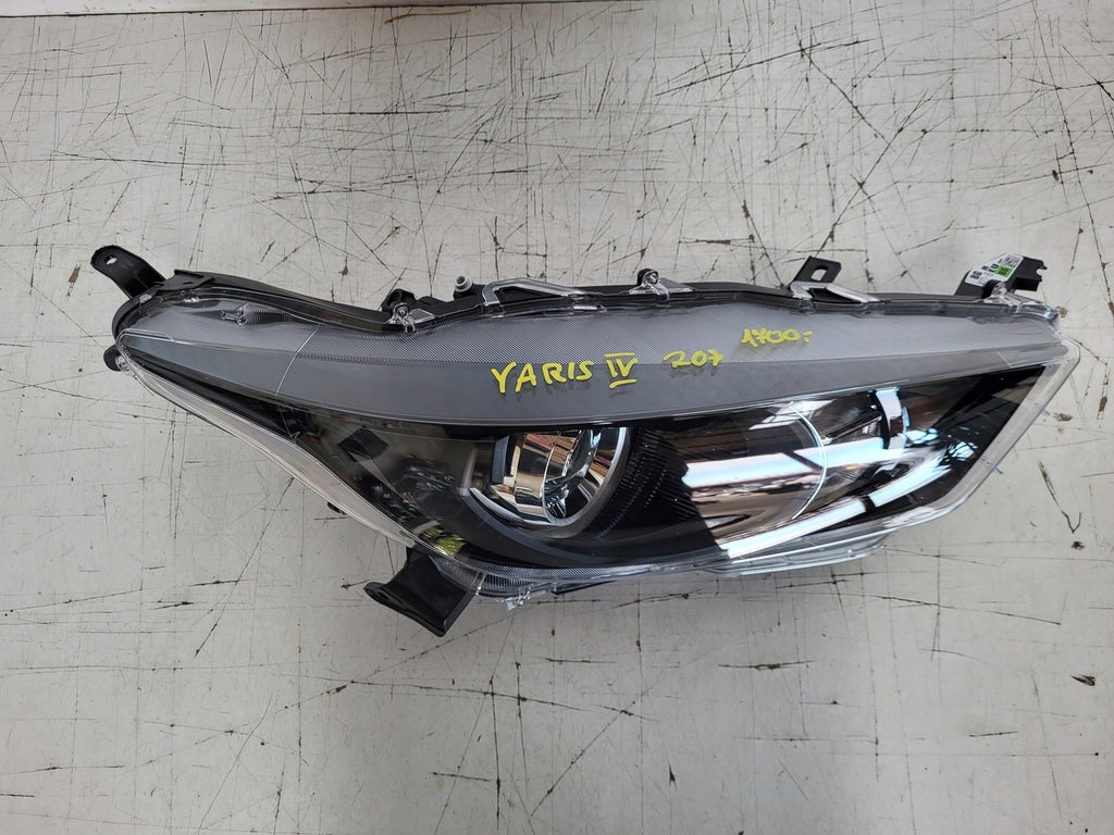 Frontscheinwerfer Toyota Yaris 81130-K0060 Rechts Scheinwerfer Headlight SCH4948211008zk