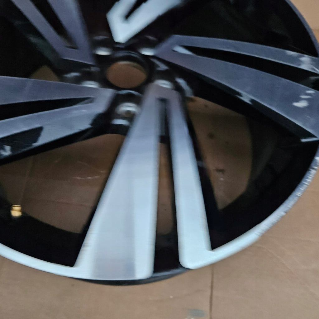 1x Alufelge 18 Zoll 7.0" 5x100 39ET Glanz Schwarz VW T-Cross T Cross Rim Wheel FEL1498286237ri
