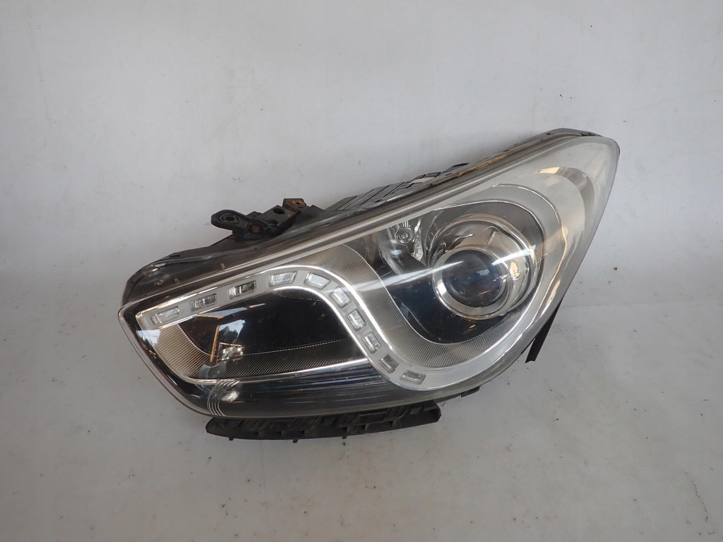 Frontscheinwerfer Hyundai I I40 LED Ein Stück (Rechts oder Links) Headlight SCH8170022657ln